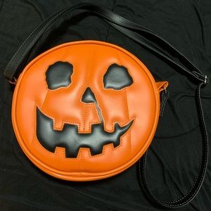 TRICK OR TREAT STUDIOS HALLOWEEN 1978 PUMPKIN PURSE